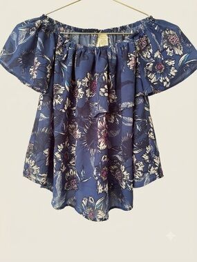 Anthropologie| Japna| Blue & White Floral Flowy Off-the-Shoulder Top/Blouse Sz S